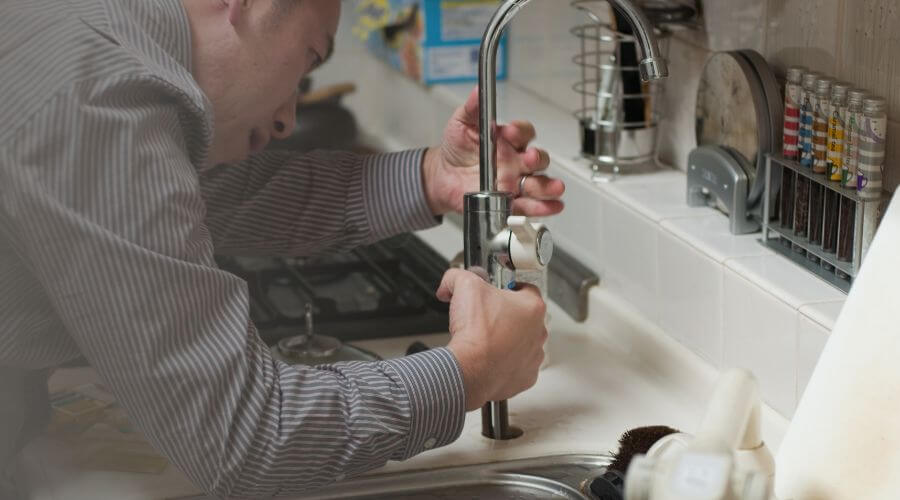 Professional same day plumber in Beckemeyer, IL